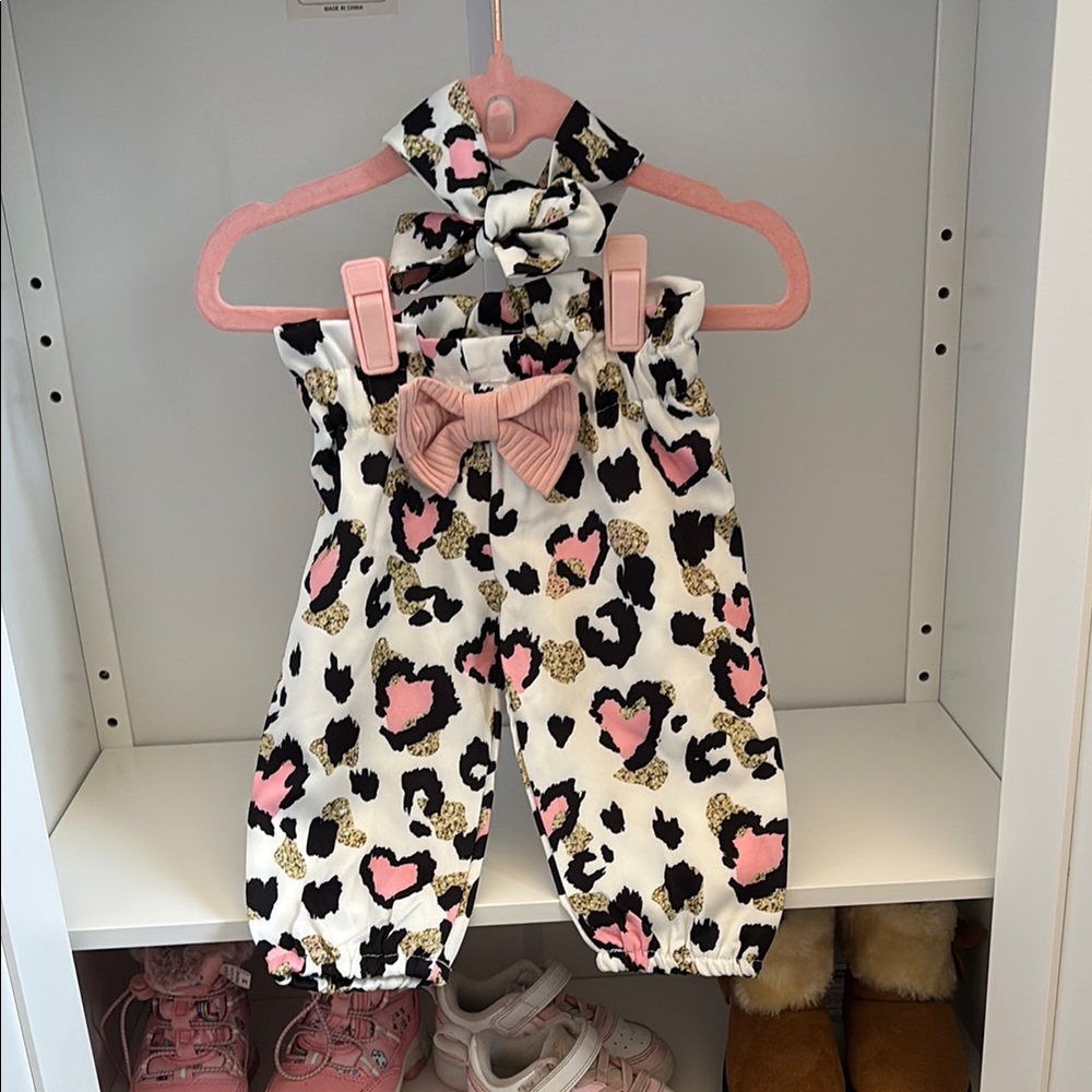 Leopard Print Baby Jumpsuit with Bow